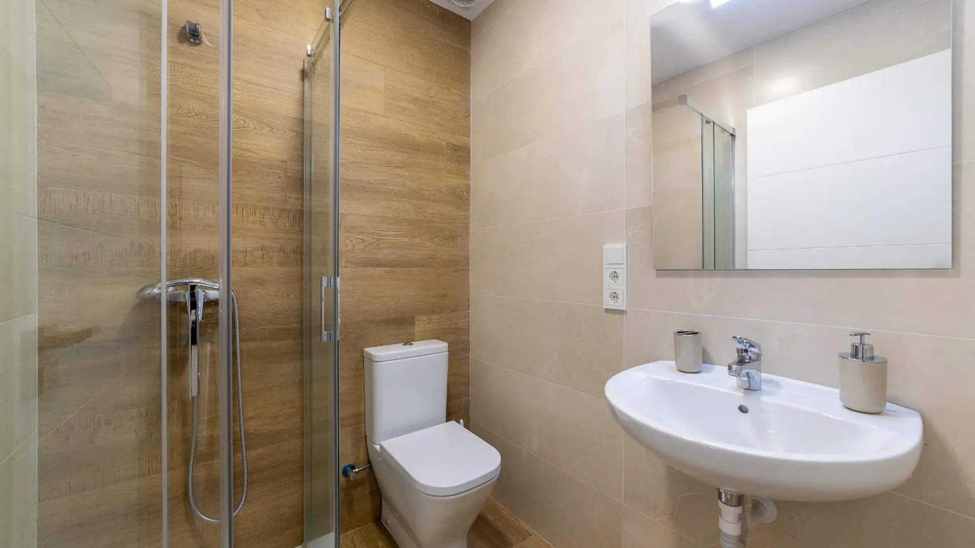 Casa Gomez, Parking Gratuito En Pleno Centro Apartment Almeria Spain